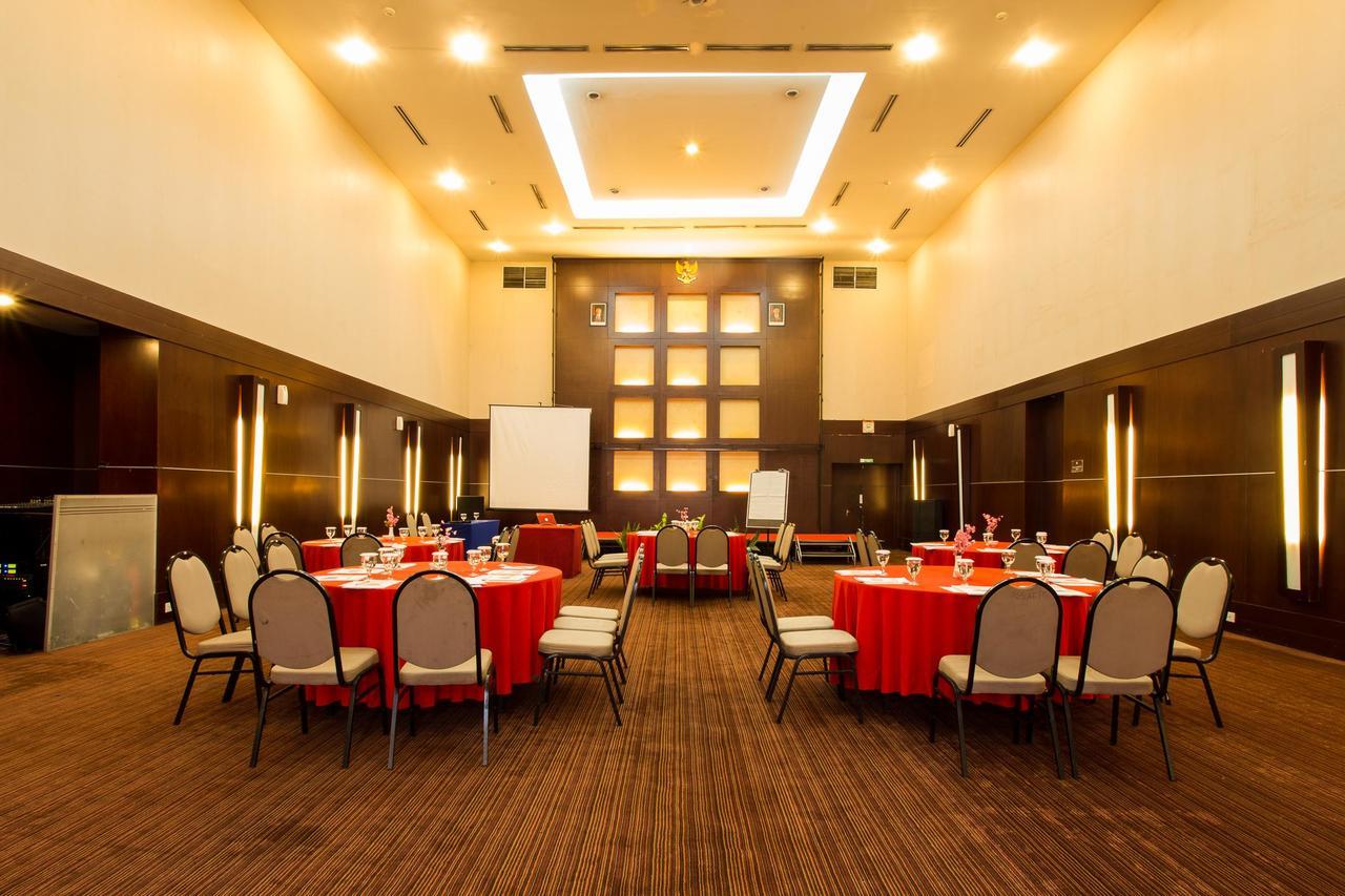 Hotel Horison Sagita Balikpapan Esterno foto